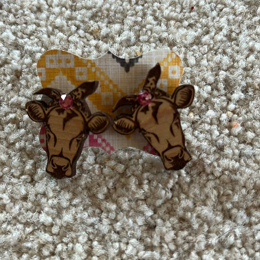 Heifer cow bandana post earrings